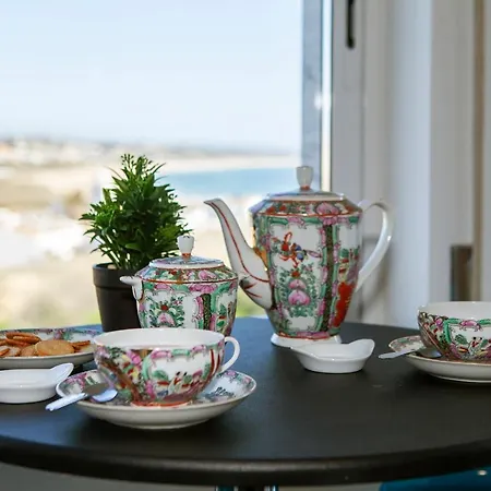 B17 - The Stunning Seaview * Lagos