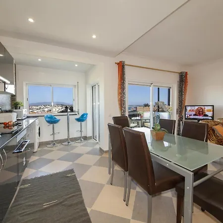 B17 - The Stunning Seaview