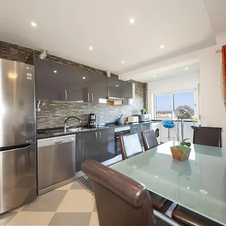 B17 - The Stunning Seaview لاغوس