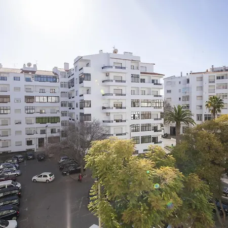 B17 - The Stunning Seaview شقة *