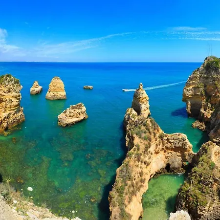 B17 - The Stunning Seaview شقة *