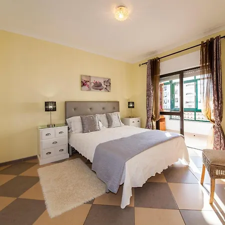 Apartment B17 - The Stunning Seaview *